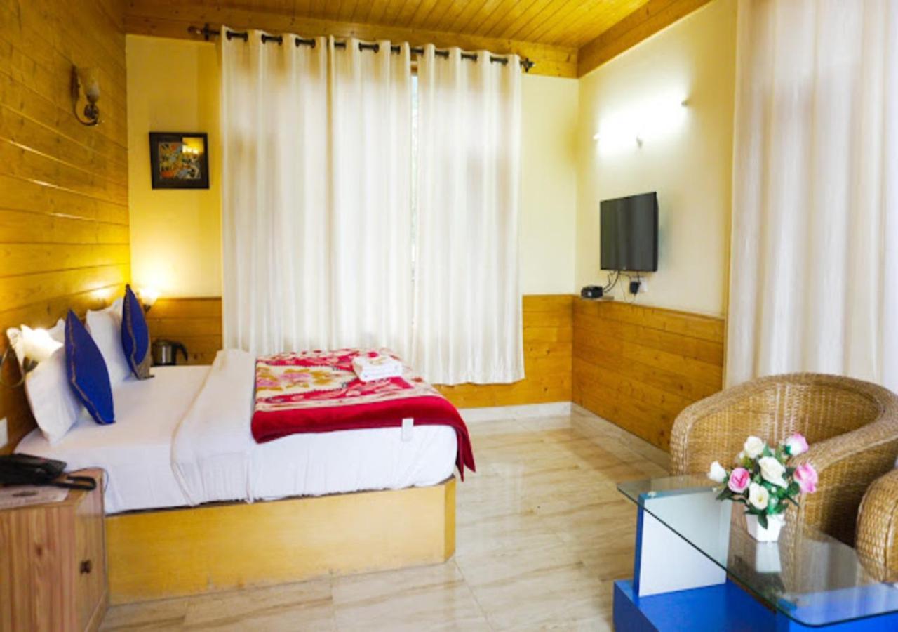 Mrikula Cottage Manāli Екстериор снимка