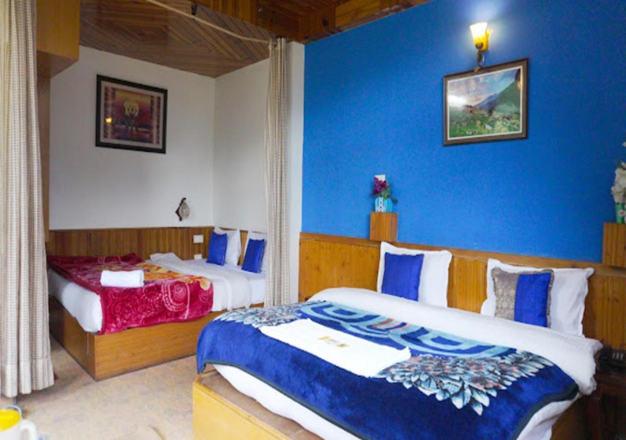 Mrikula Cottage Manāli Екстериор снимка