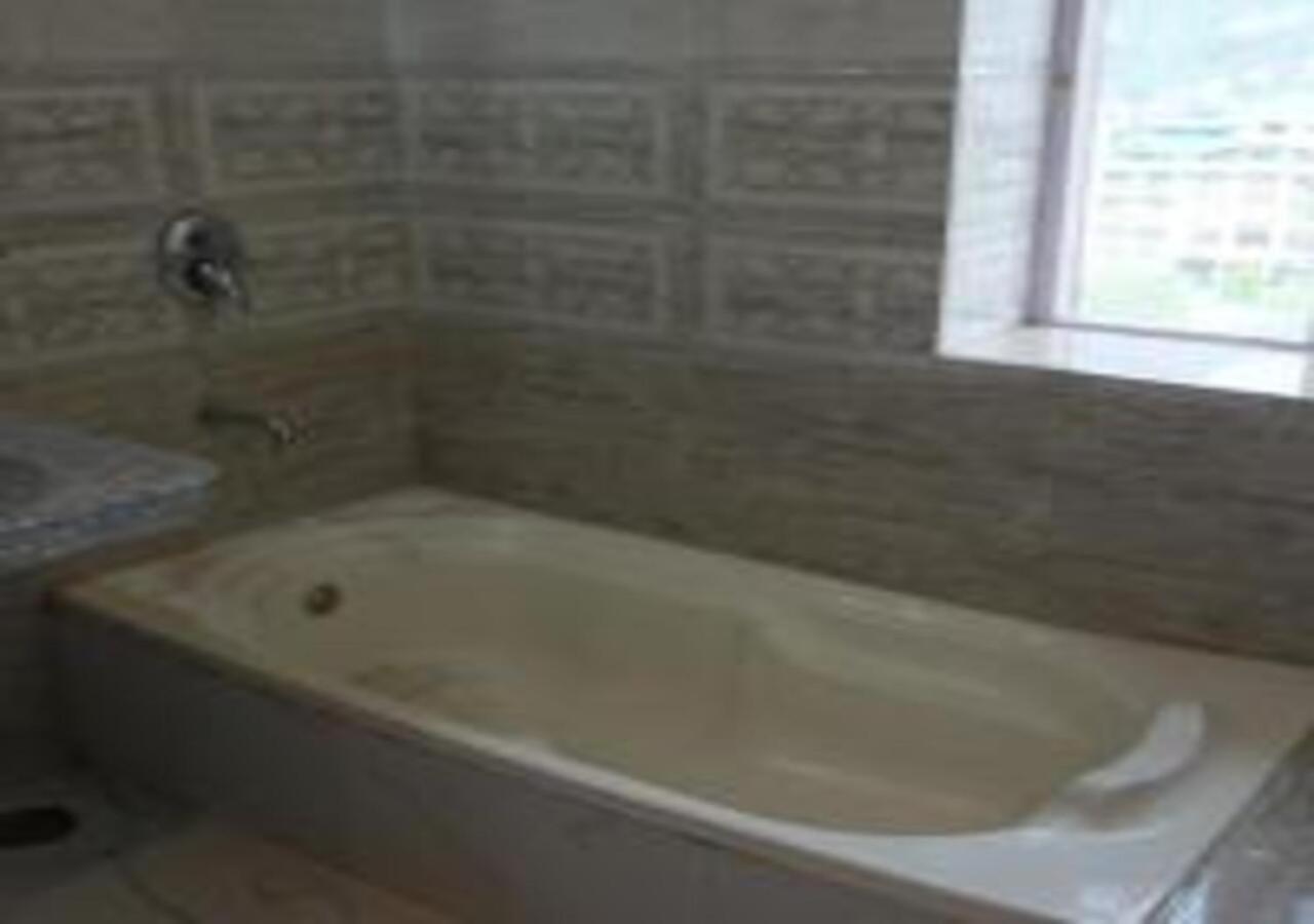 Mrikula Cottage Manāli Екстериор снимка