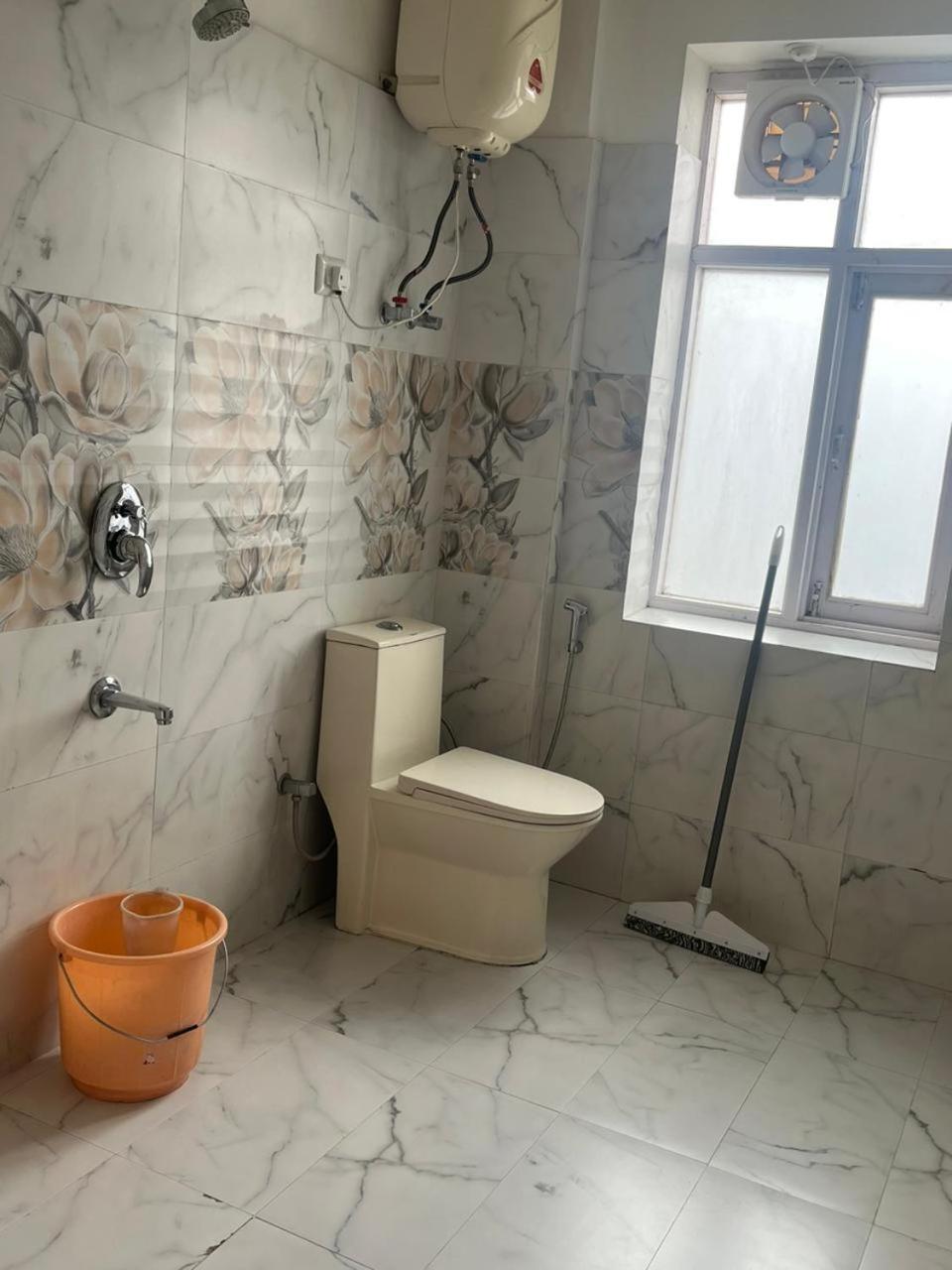 Mrikula Cottage Manāli Екстериор снимка